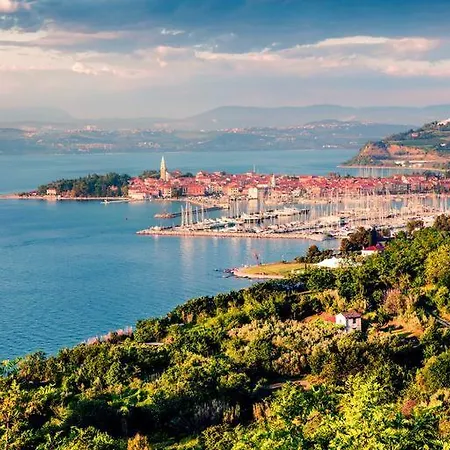 Rooms Izola 3* Izola