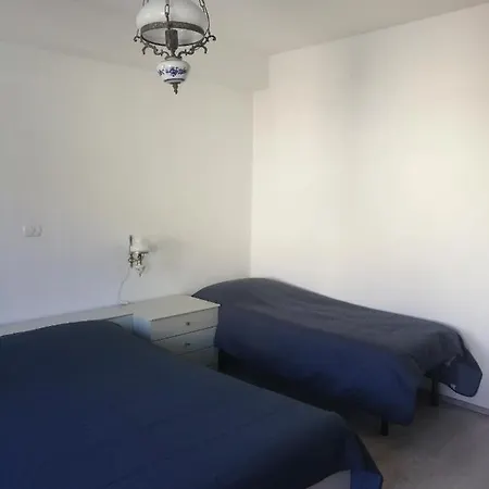 Pensión Rooms Izola 3*
