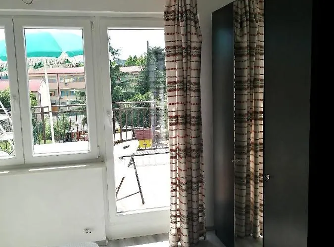 Rooms Izola 3* Izola